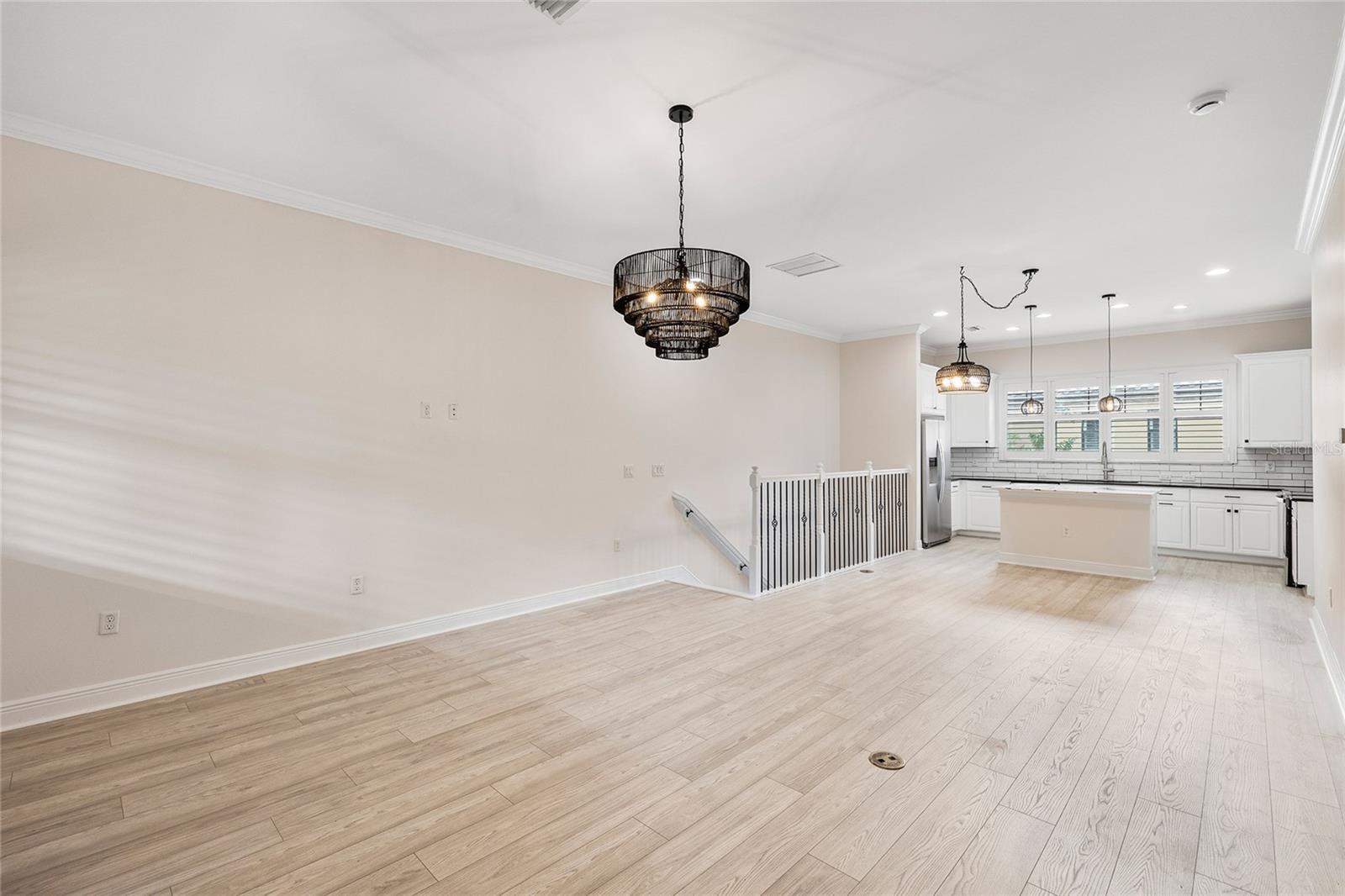 Image 18 of 54 For 5907 Printery Street