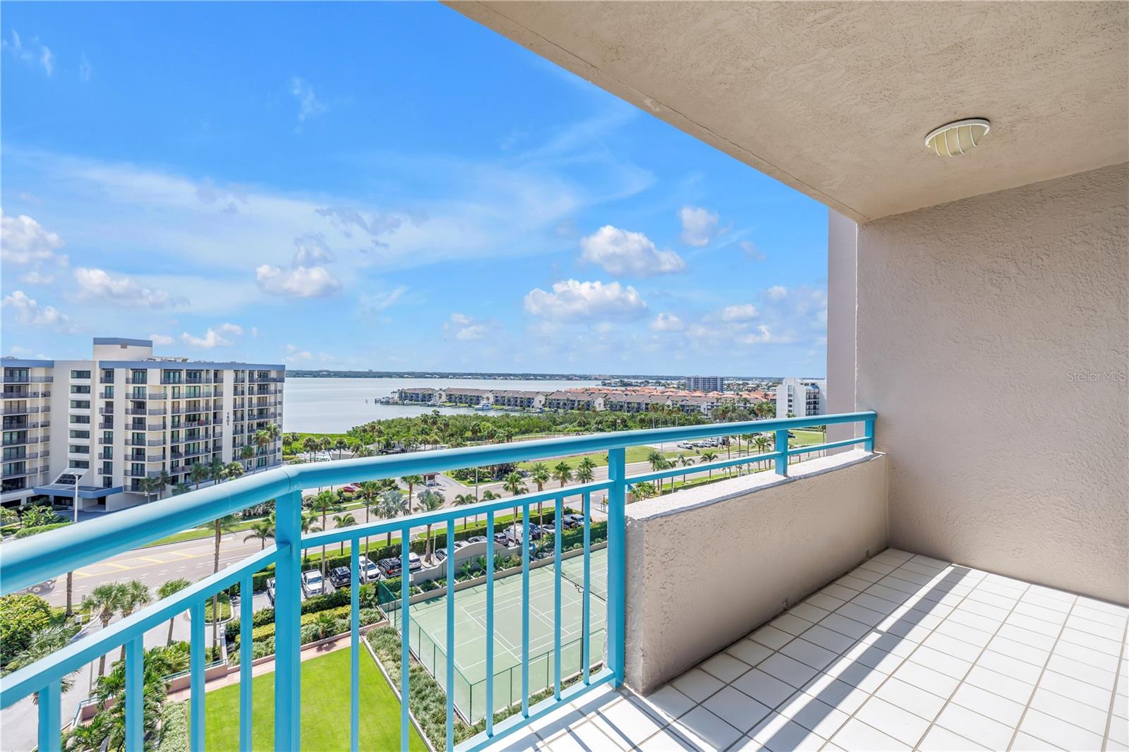 Image 24 of 58 For 1520r Gulf Boulevard 906