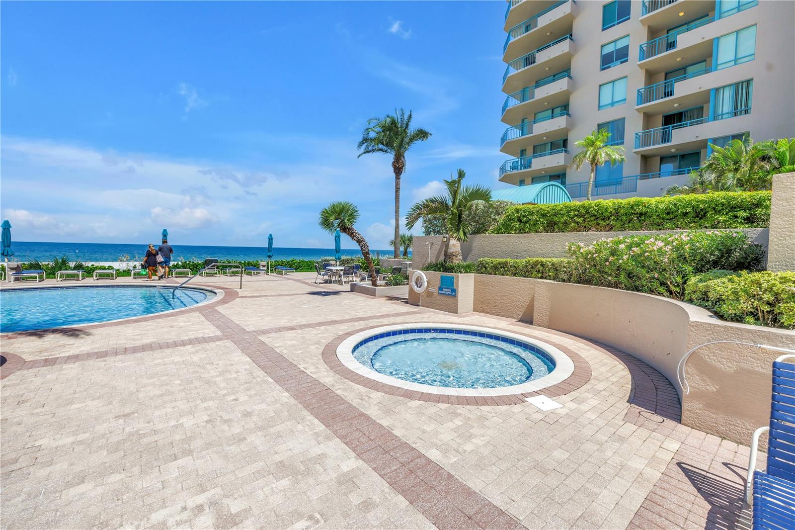 Image 50 of 58 For 1520r Gulf Boulevard 906