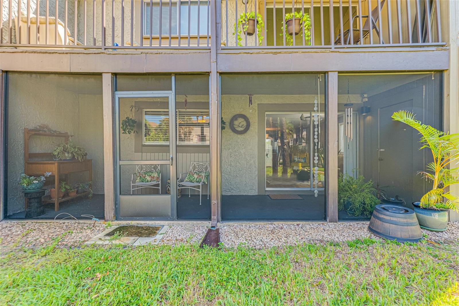 Image 31 of 39 For 6332 Newtown Circle 32a1