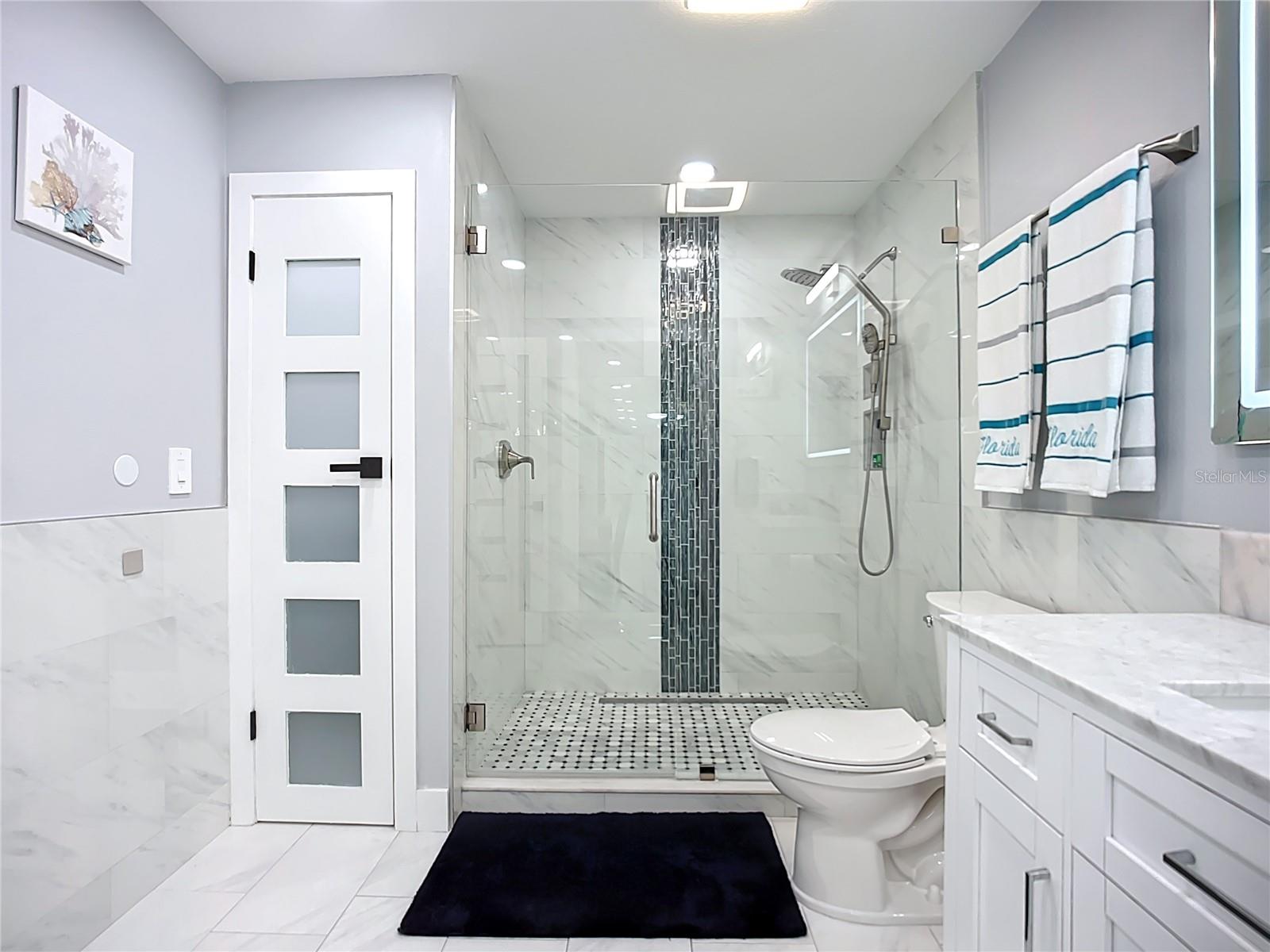 Listing photo id 34 for 6531 Santiago Court