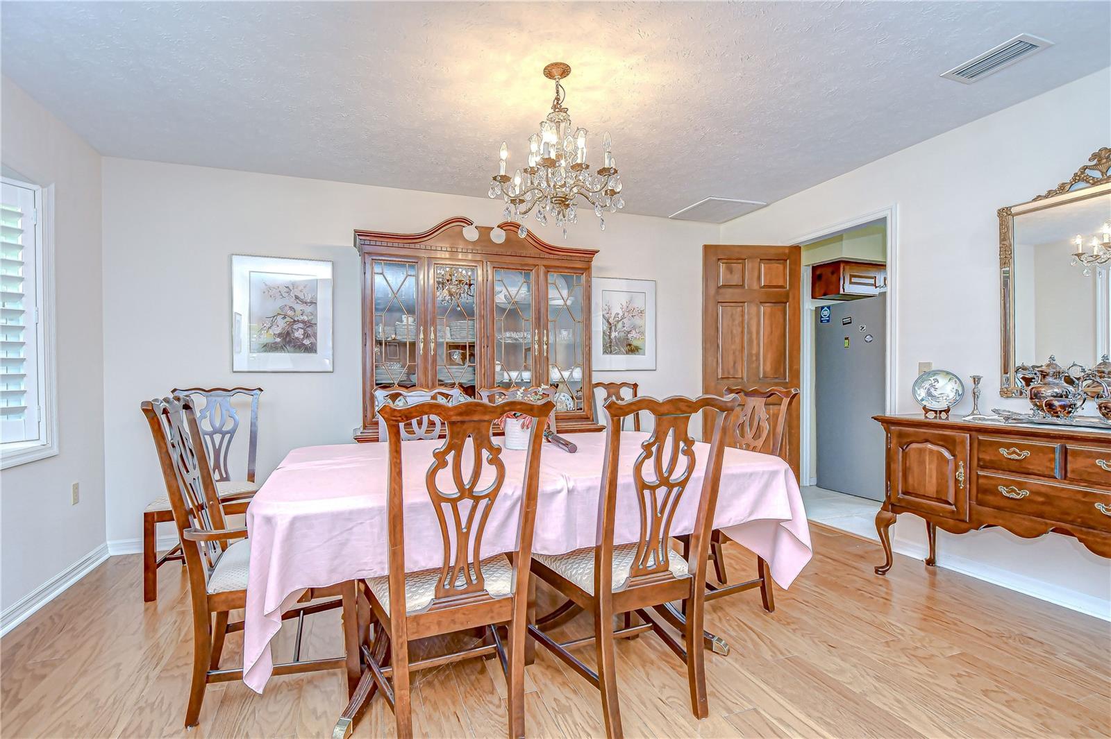 Image 11 of 39 For 121 Butler Road
