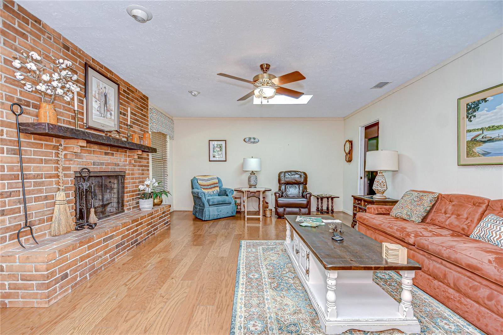 Image 14 of 39 For 121 Butler Road