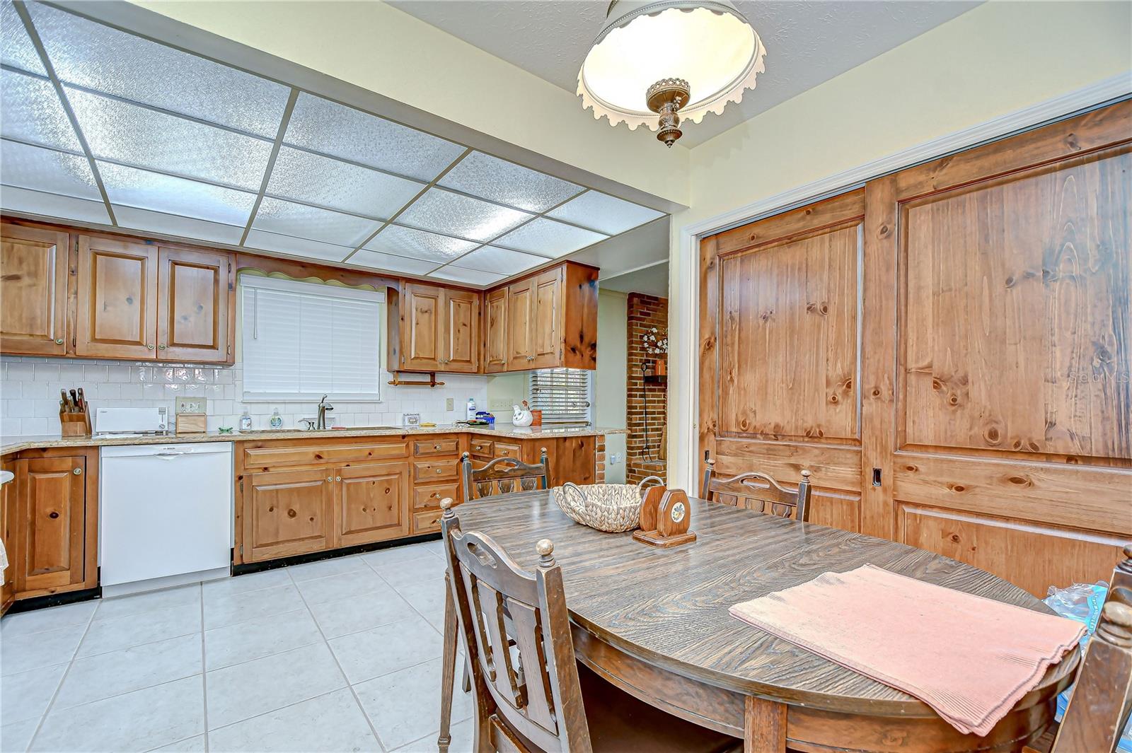 Image 17 of 39 For 121 Butler Road