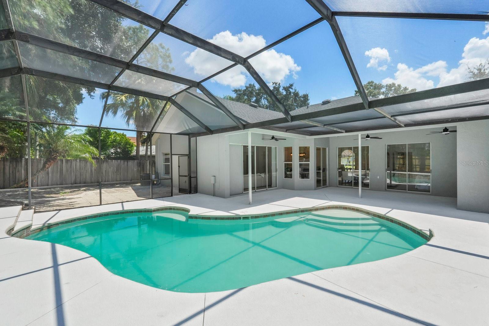 Listing photo id 8 for 9732 Fox Chapel Road