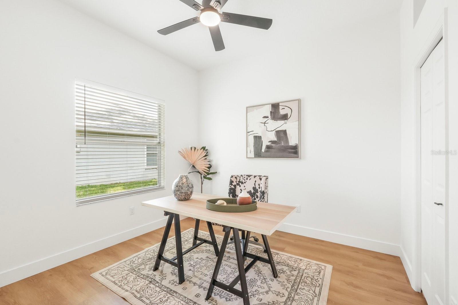 Listing photo id 21 for 9732 Fox Chapel Road