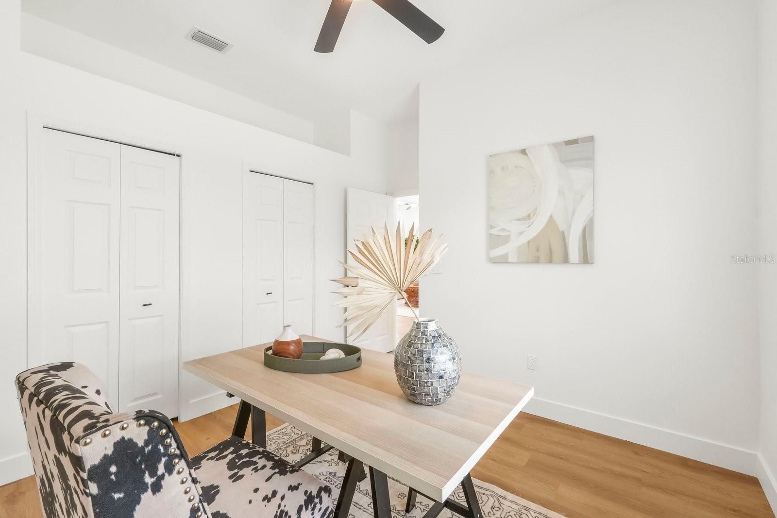 Listing photo id 22 for 9732 Fox Chapel Road