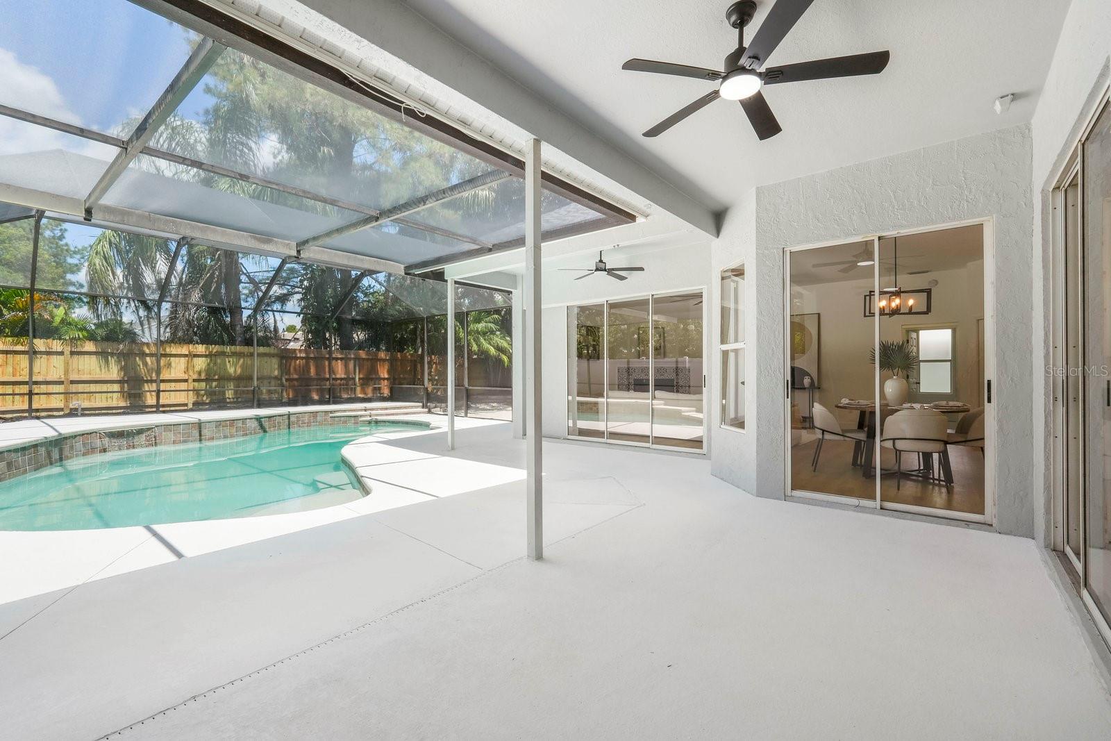 Listing photo id 31 for 9732 Fox Chapel Road