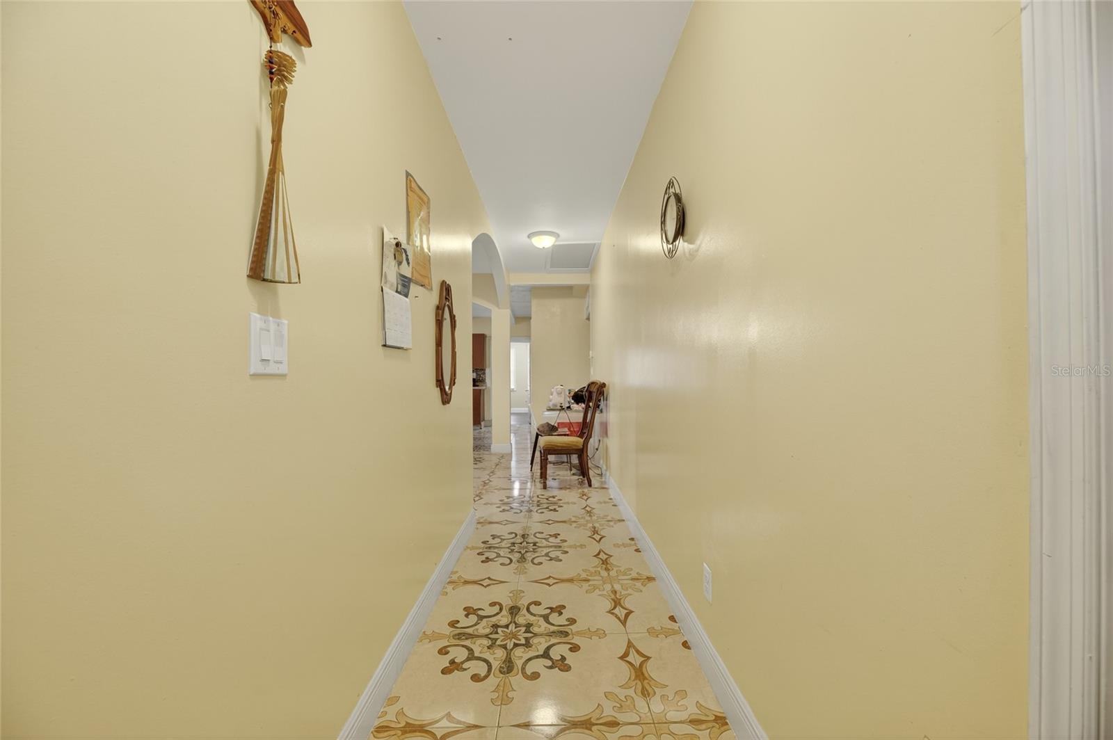Image 4 of 27 For 7515 Tidewater Trl