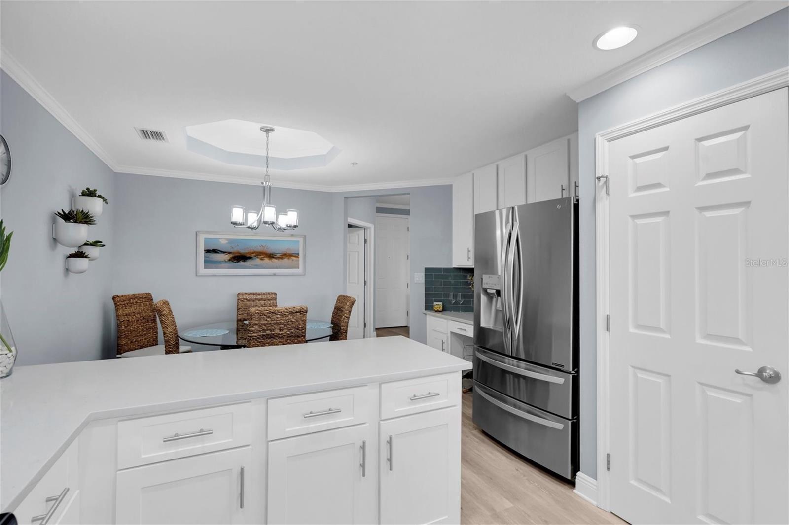 Image 11 of 61 For 7069 Key Haven Road 303