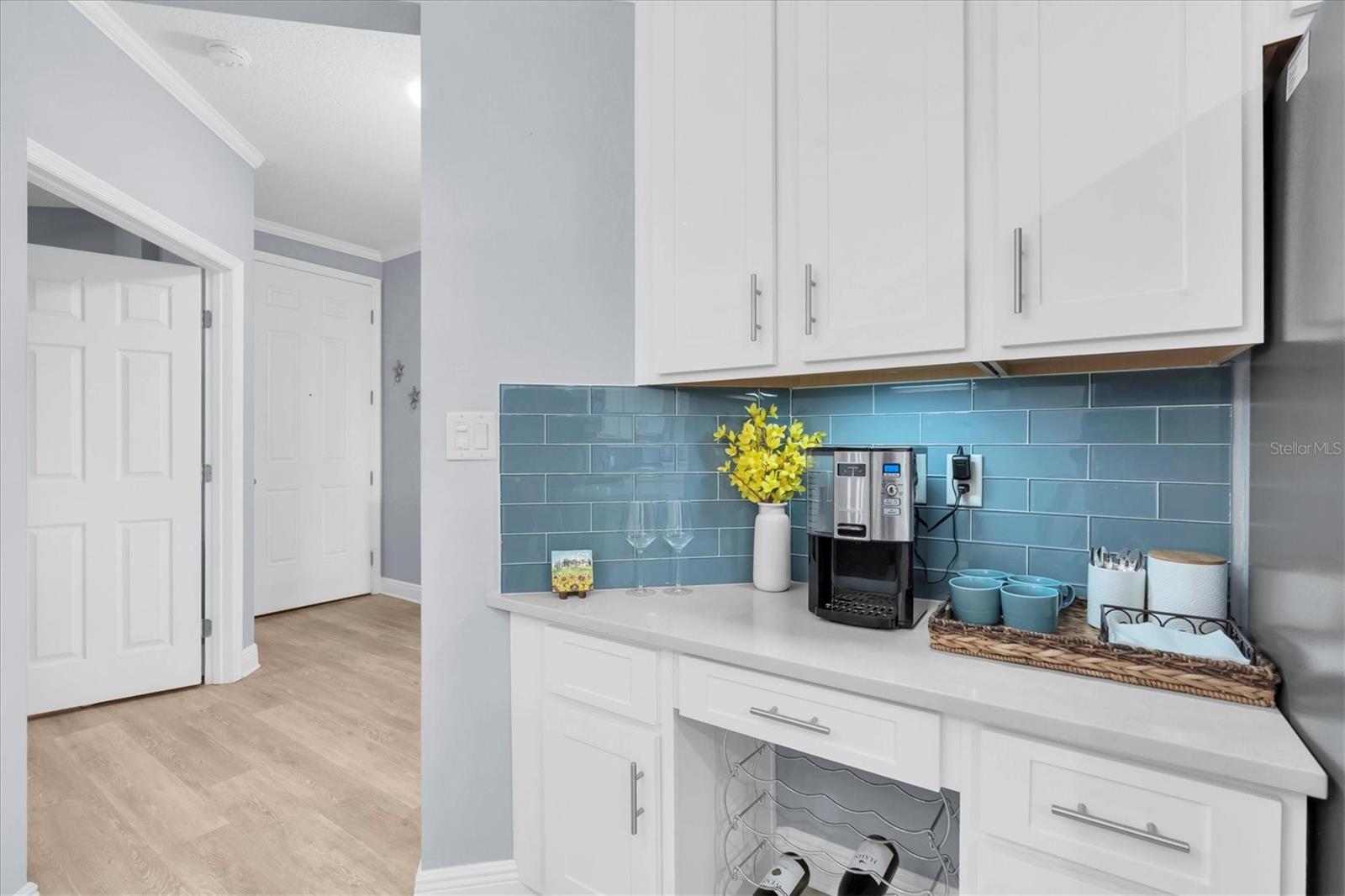 Image 12 of 61 For 7069 Key Haven Road 303