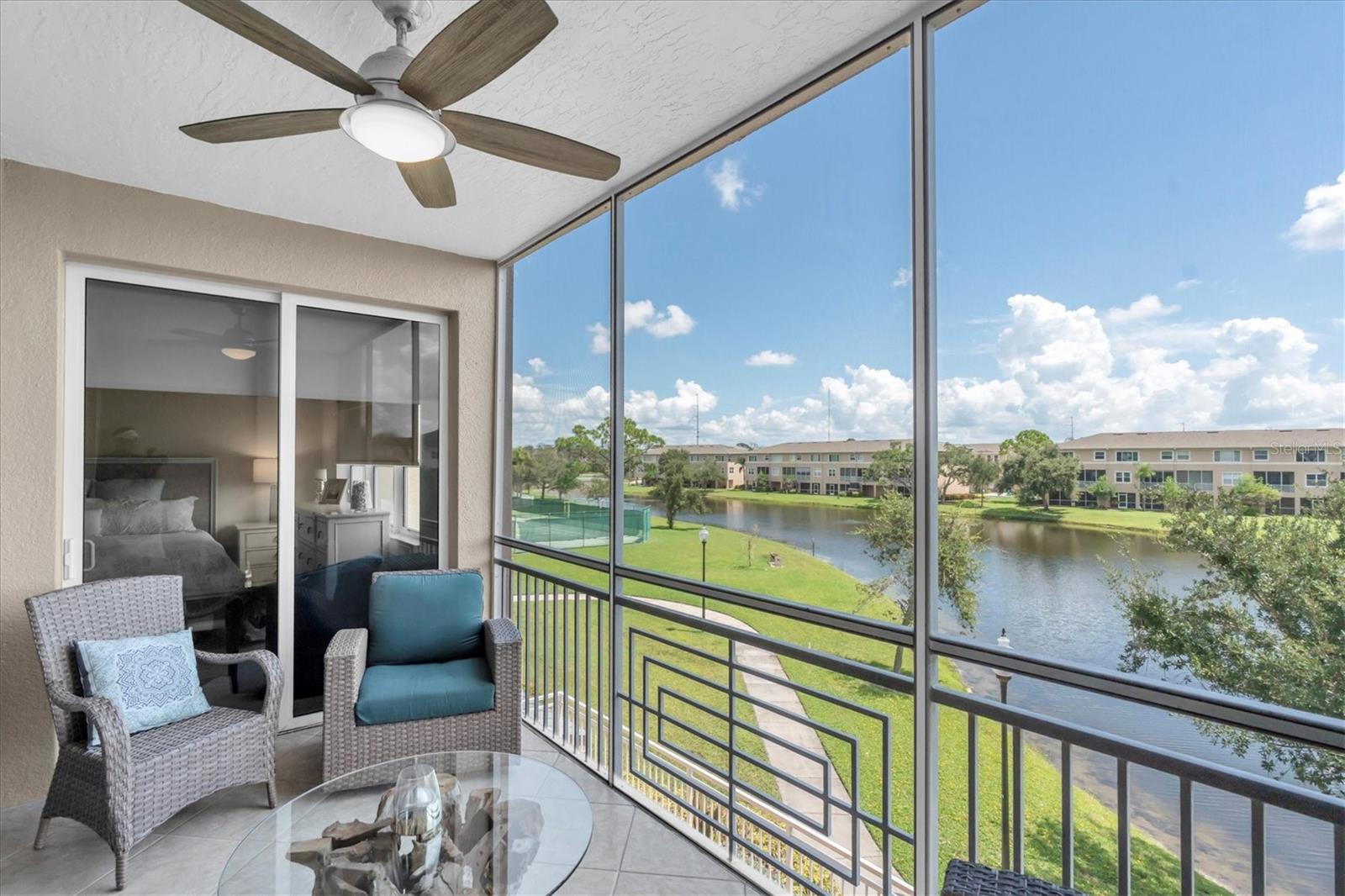 Image 21 of 61 For 7069 Key Haven Road 303
