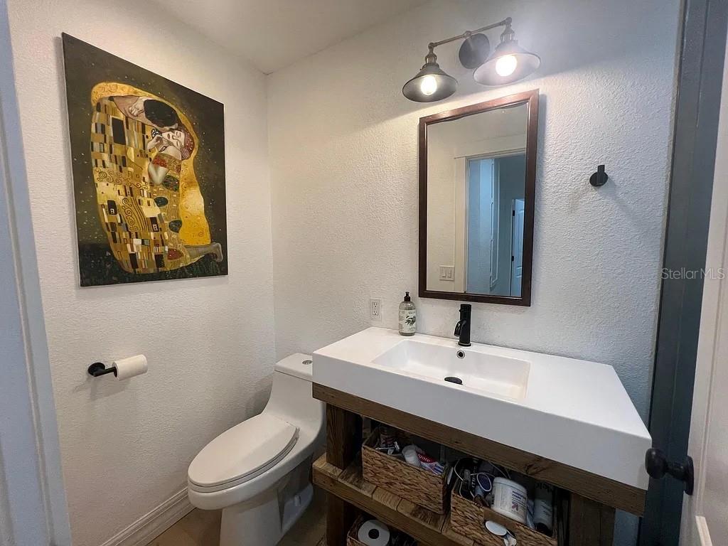 Image 7 of 14 For 5420 29th Avenue S A
