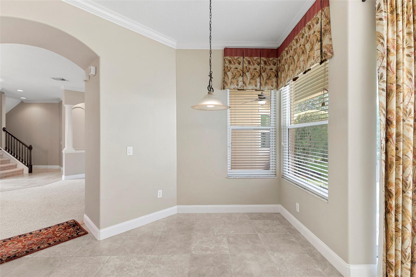 Image 11 of 60 For 8307 Old Town Drive