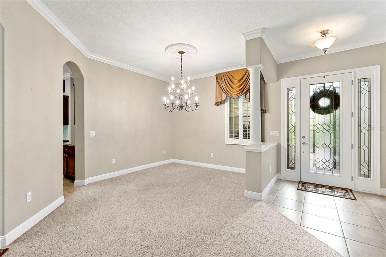 Image 4 of 60 For 8307 Old Town Drive