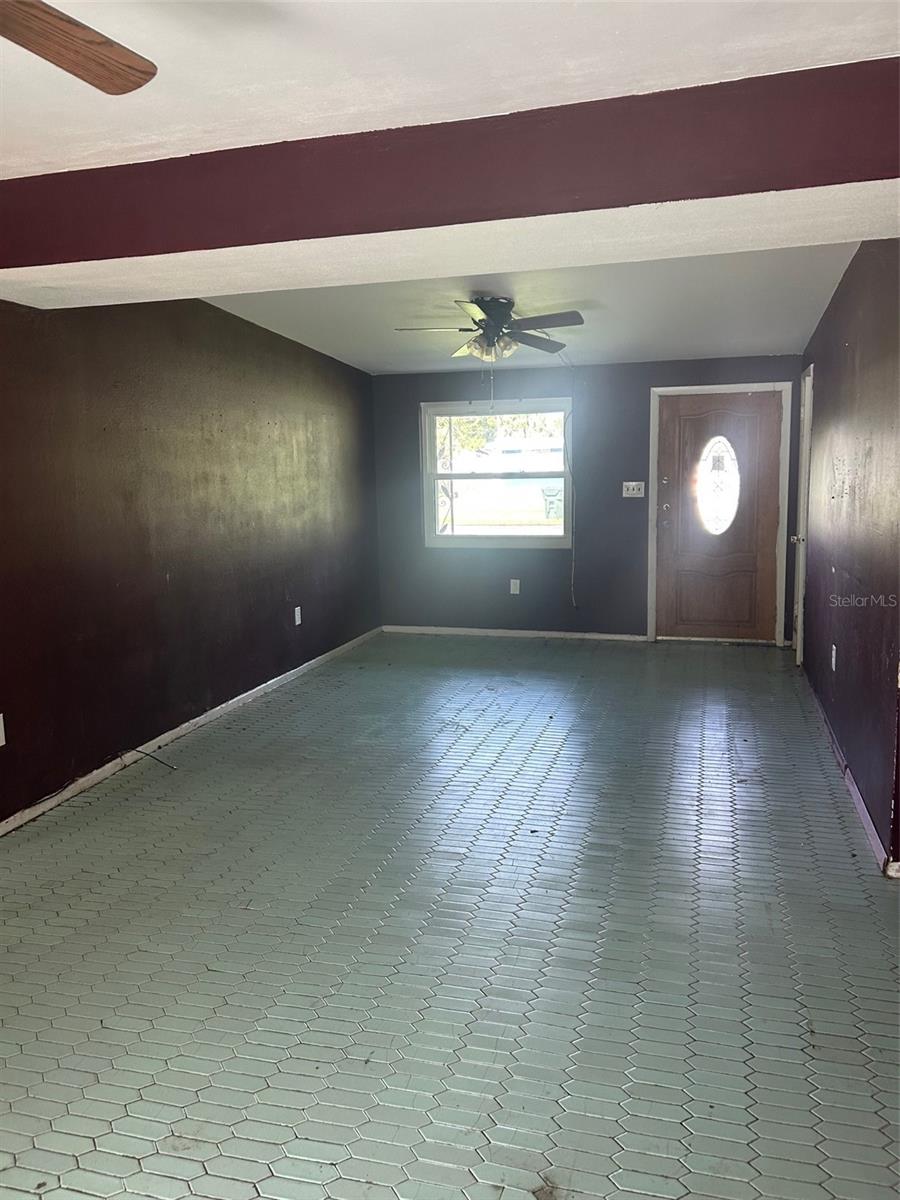 Image 5 of 8 For 3014 Pinedale Avenue