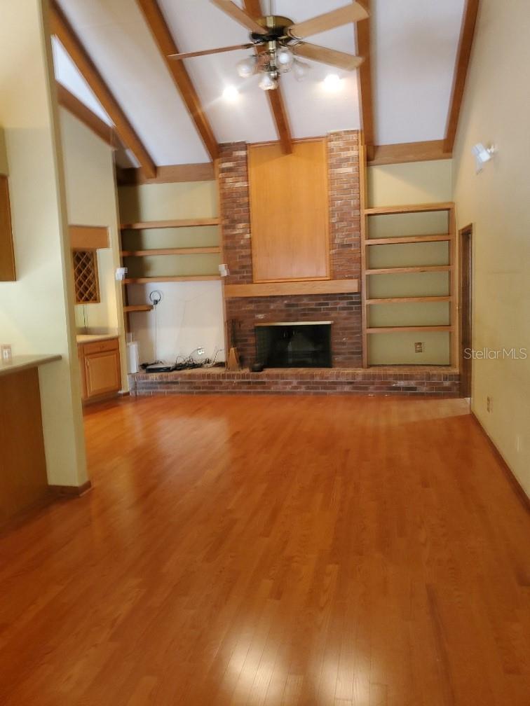 Image 15 of 54 For 4218 Carrollwood Village Drive