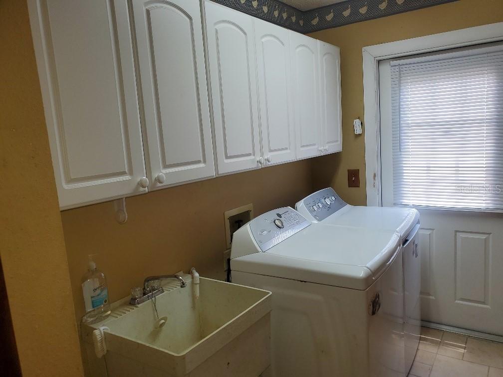 Image 20 of 54 For 4218 Carrollwood Village Drive