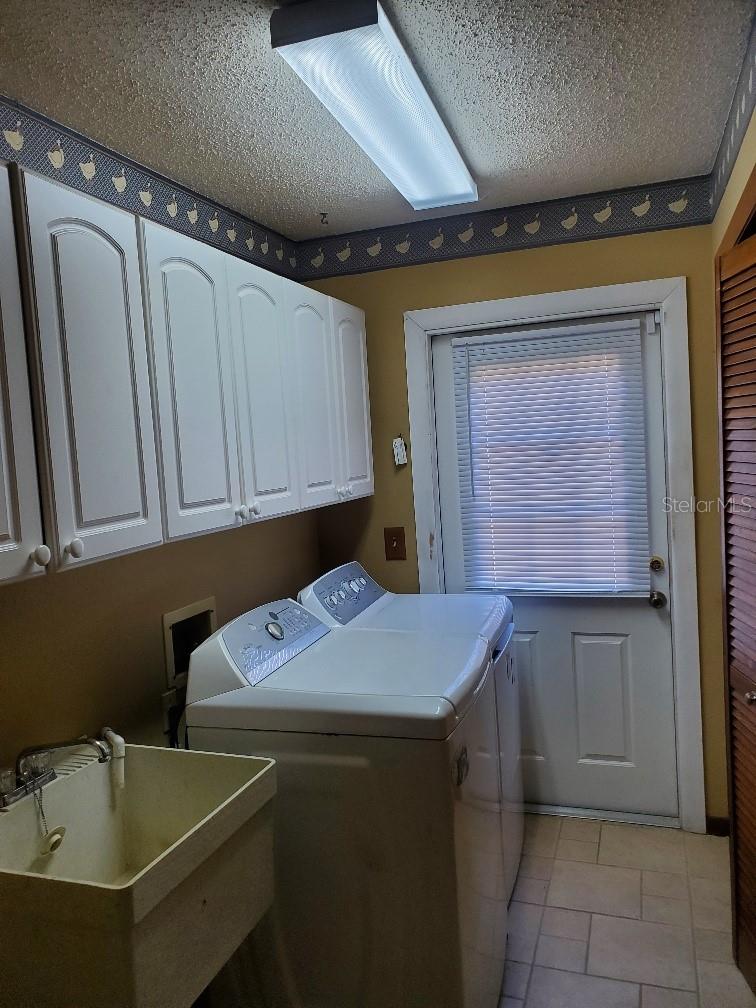Image 33 of 54 For 4218 Carrollwood Village Drive