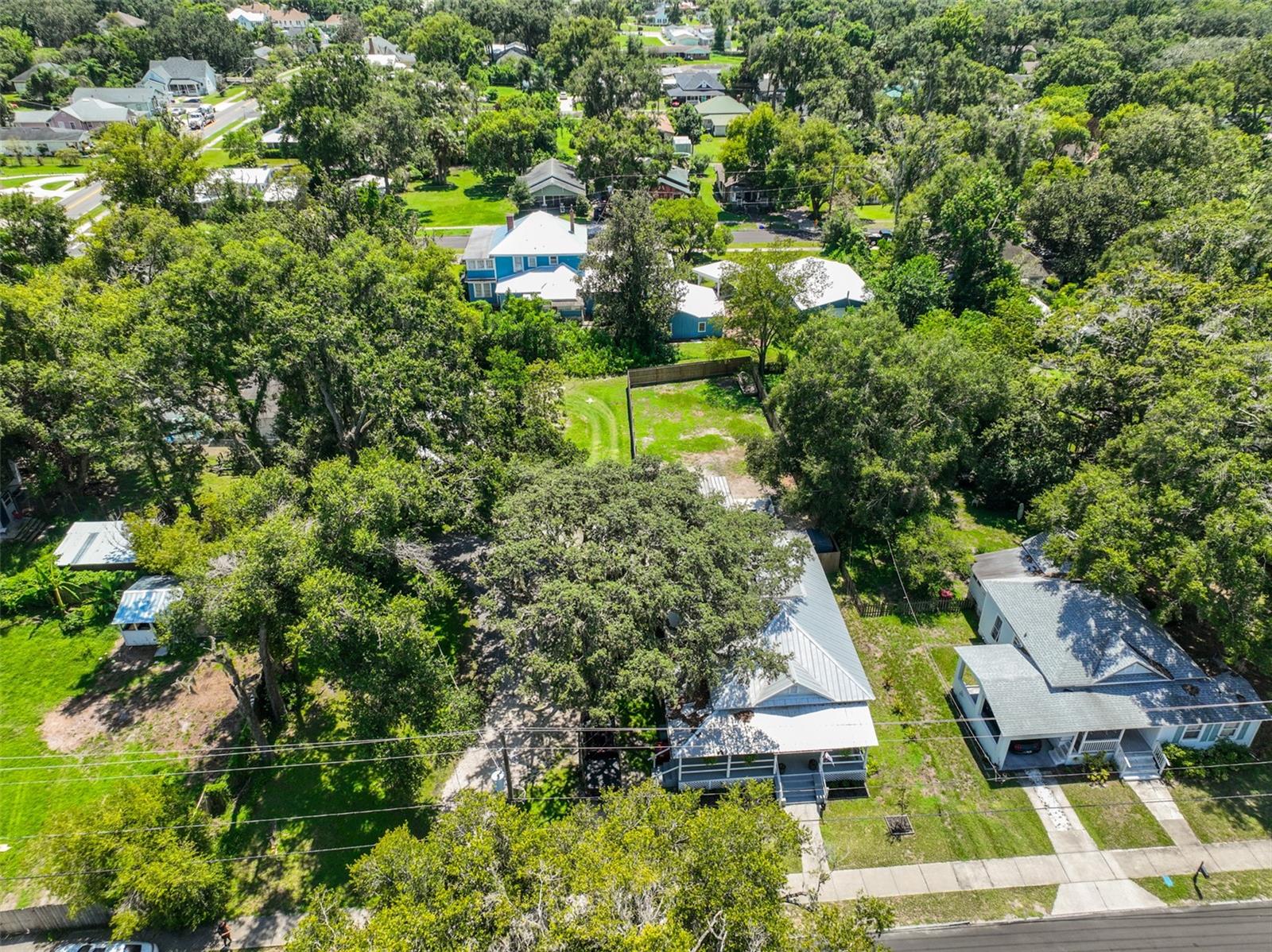 Image 5 of 54 For 305 Tever Street