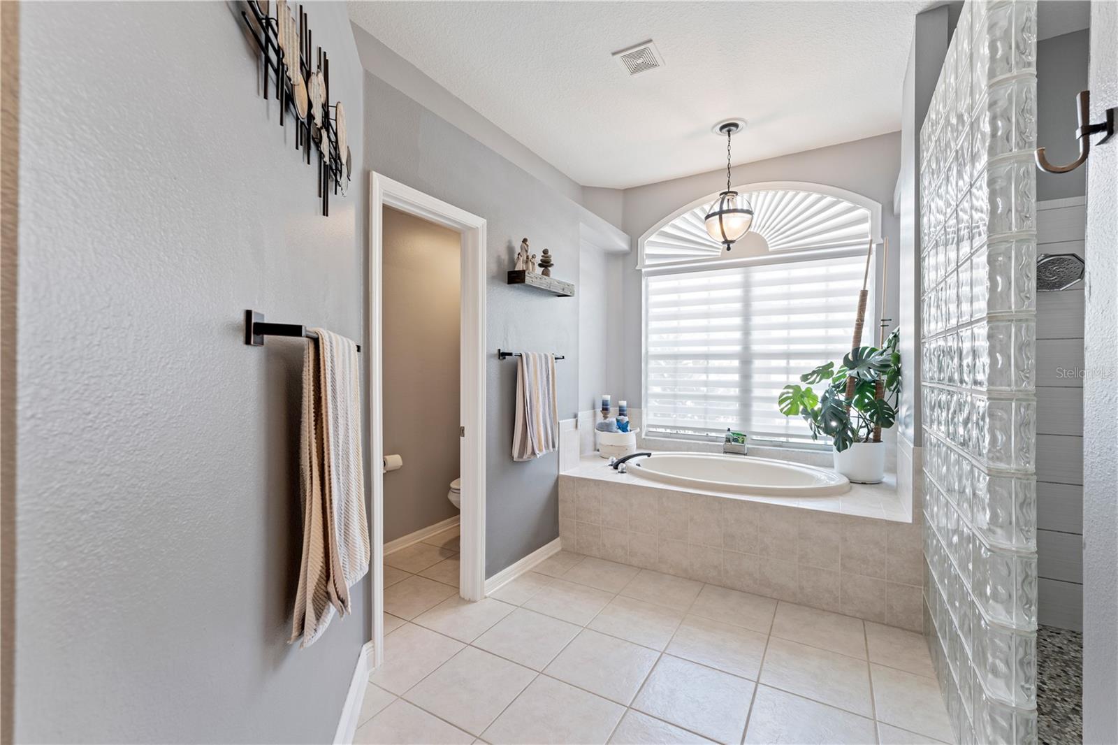 Image 35 of 82 For 5234 Silver Charm Terrace