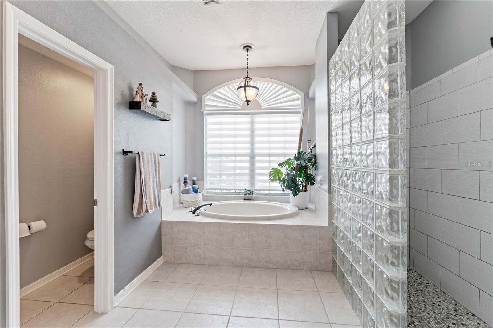Image 36 of 82 For 5234 Silver Charm Terrace