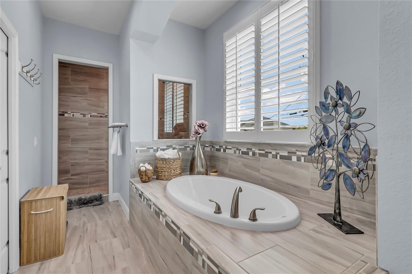 Image 17 of 53 For 3455 Triggerfish Drive