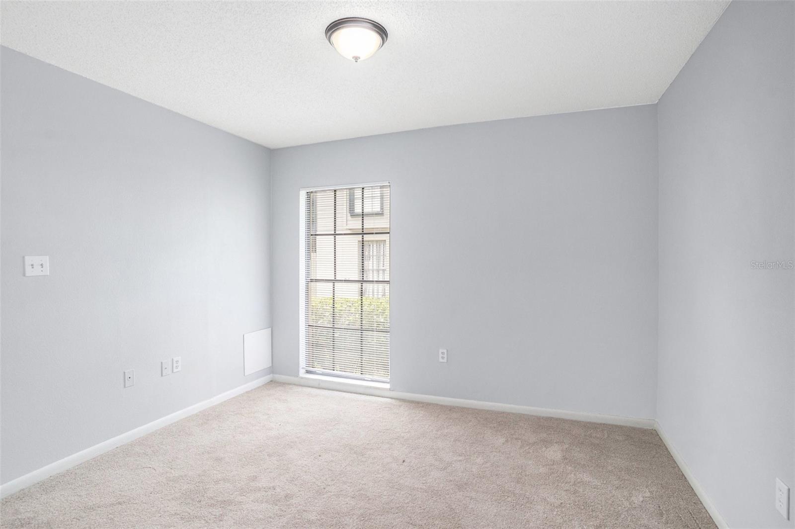 Image 16 of 27 For 4014 Ashford Green Place G103