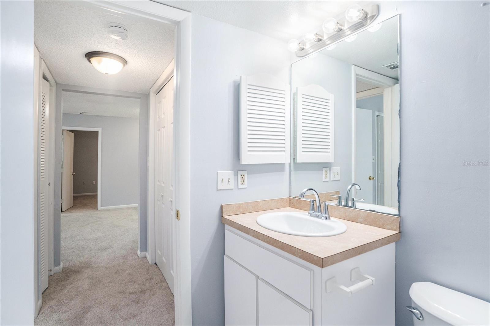 Image 20 of 27 For 4014 Ashford Green Place G103