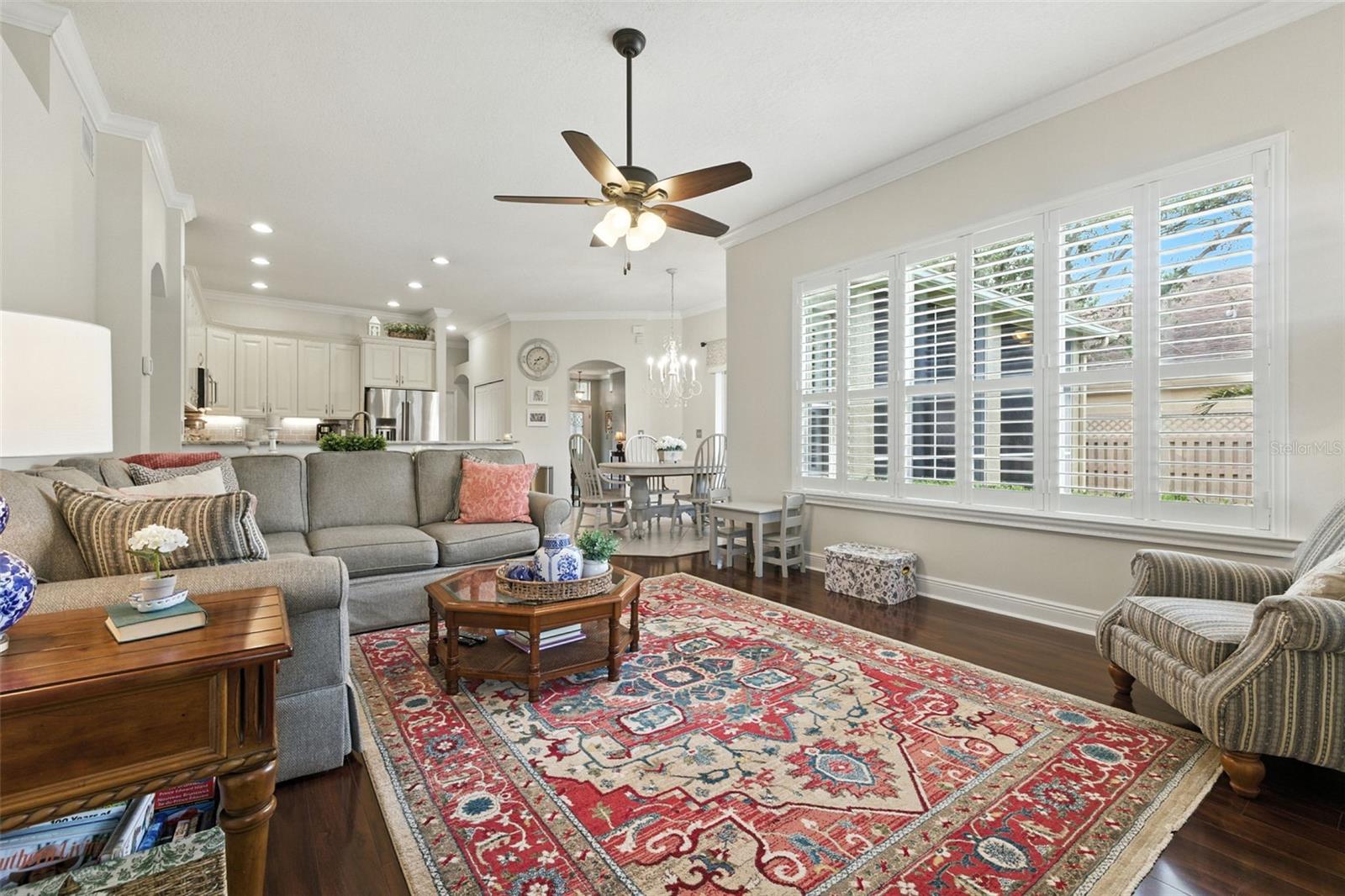 Listing photo id 14 for 9415 Hunters Pond Drive