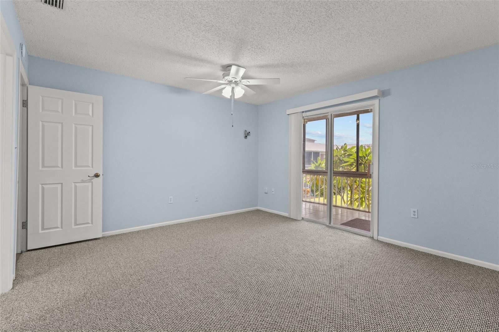 Image 27 of 52 For 3947 35th Way S 132