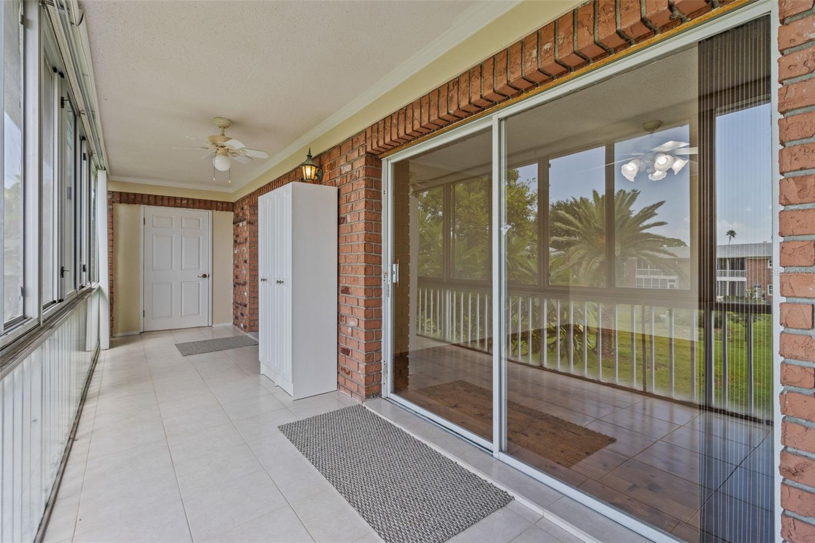 Image 31 of 52 For 3947 35th Way S 132