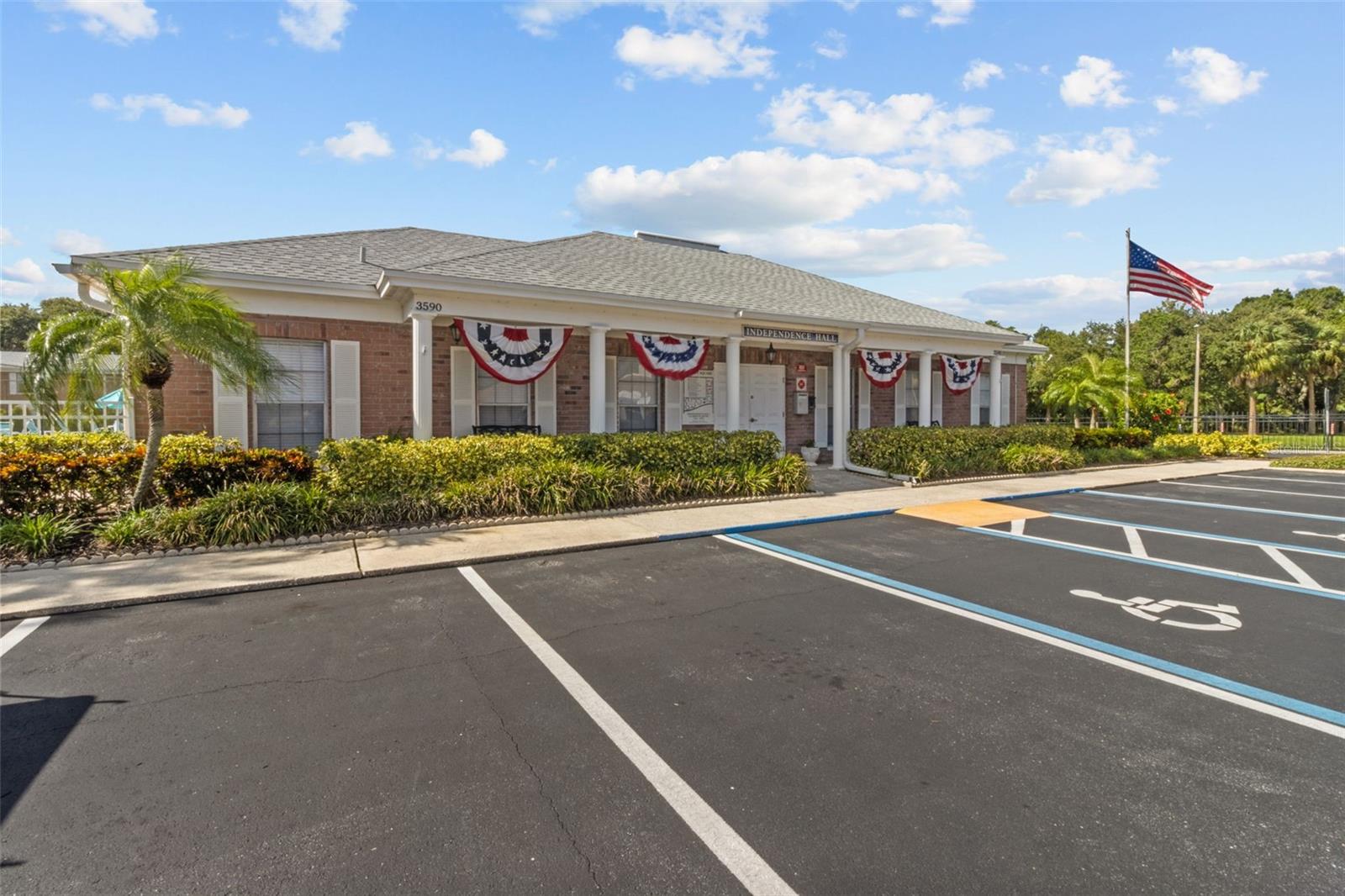 Image 47 of 52 For 3947 35th Way S 132