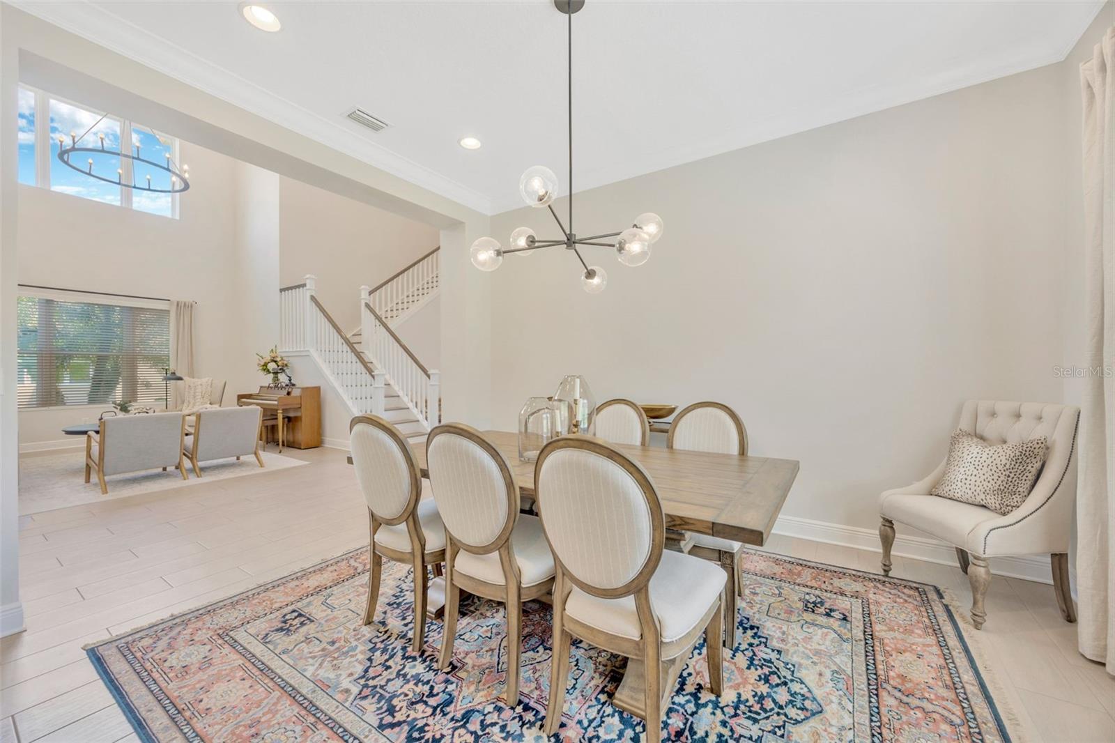 Listing photo id 11 for 30828 Spruceberry Court