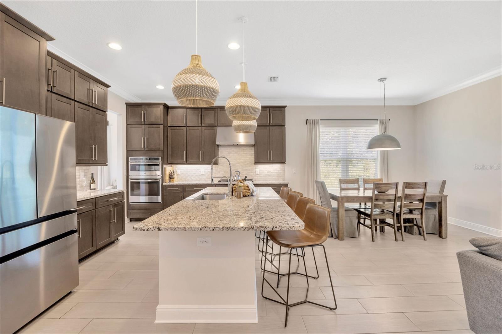 Listing photo id 14 for 30828 Spruceberry Court