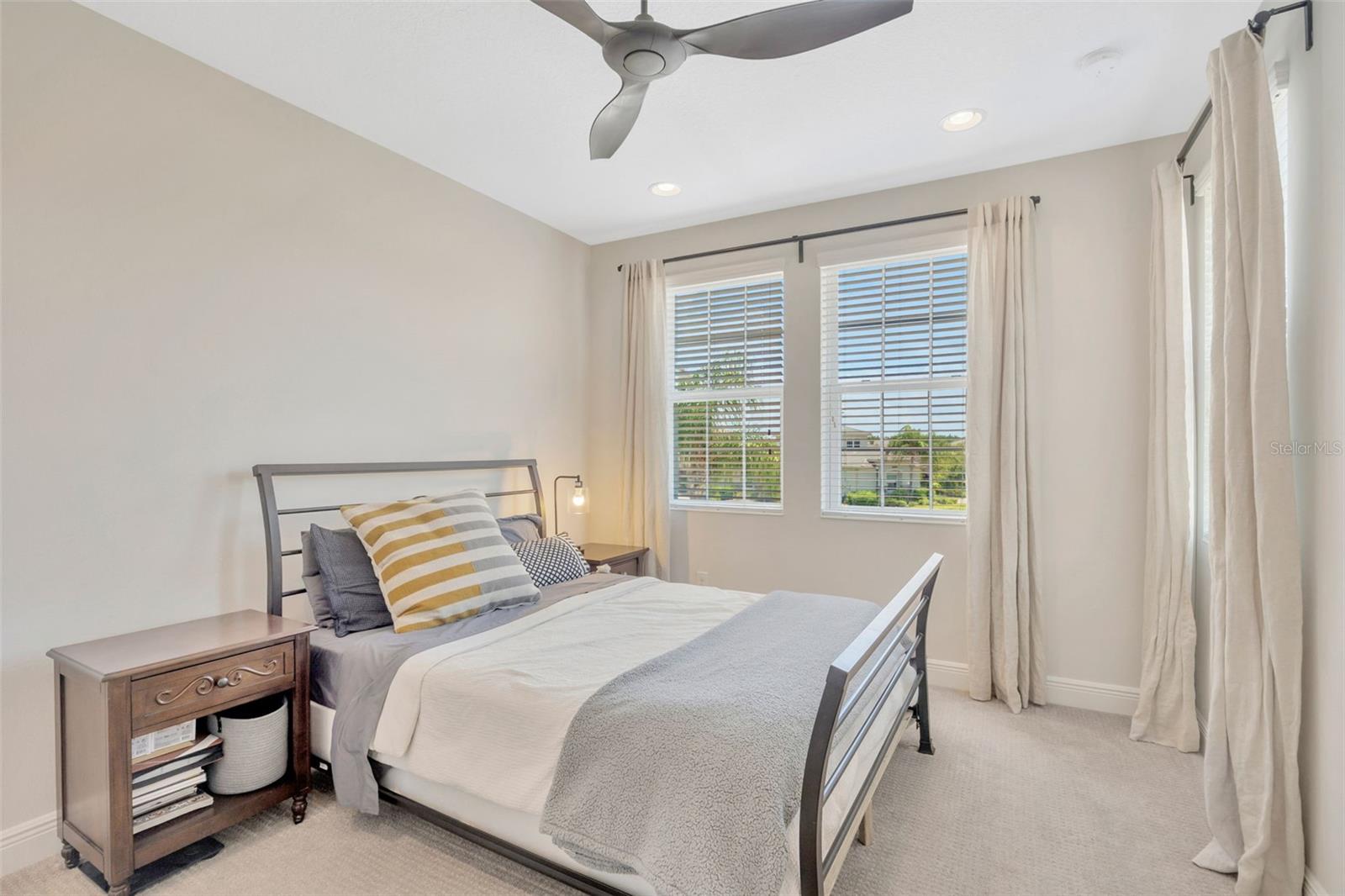 Listing photo id 46 for 30828 Spruceberry Court
