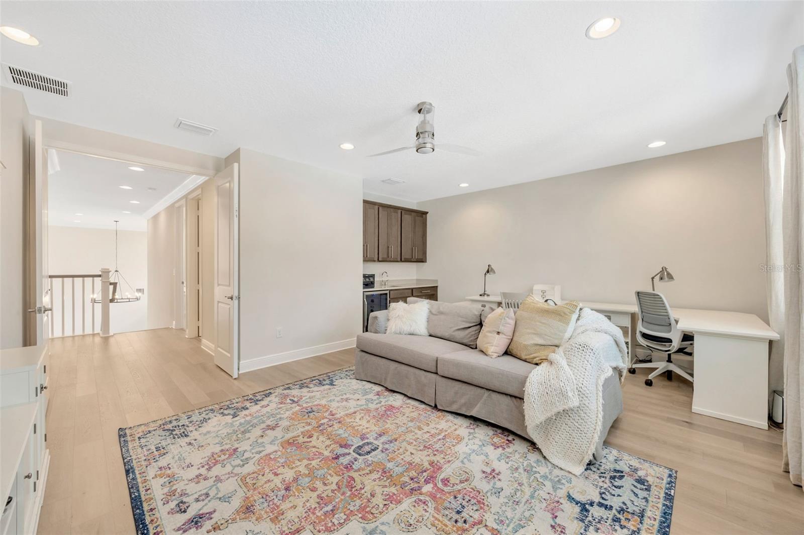 Listing photo id 51 for 30828 Spruceberry Court