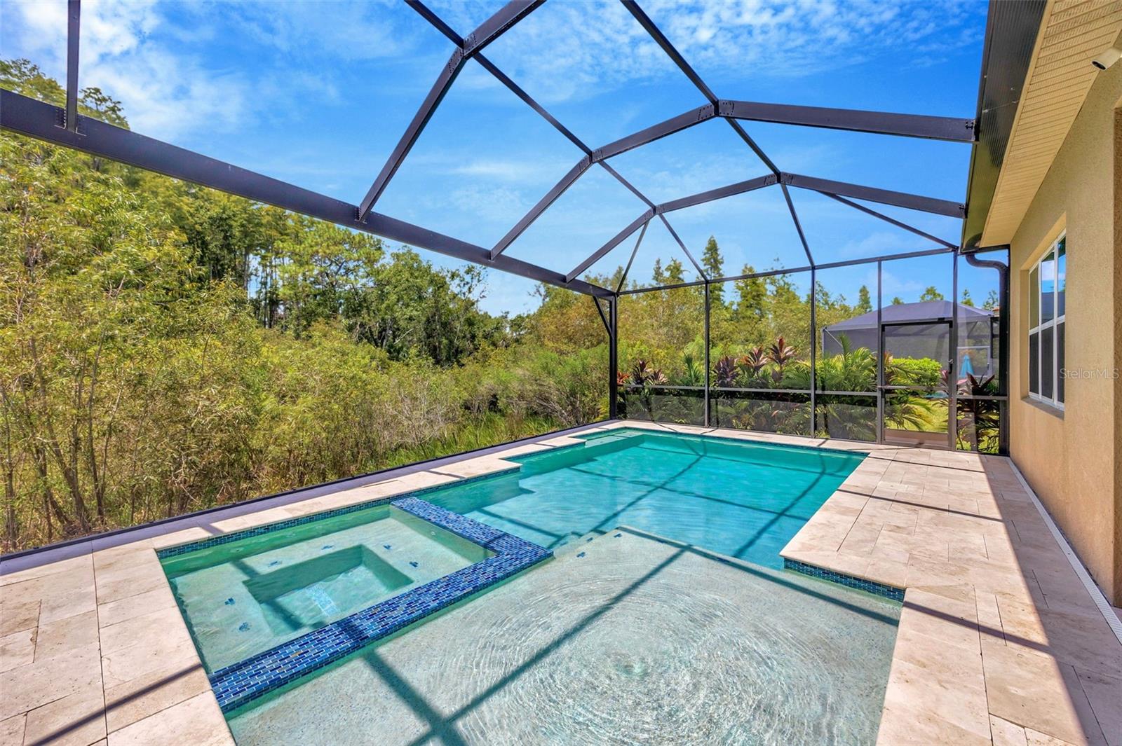 Listing photo id 59 for 30828 Spruceberry Court