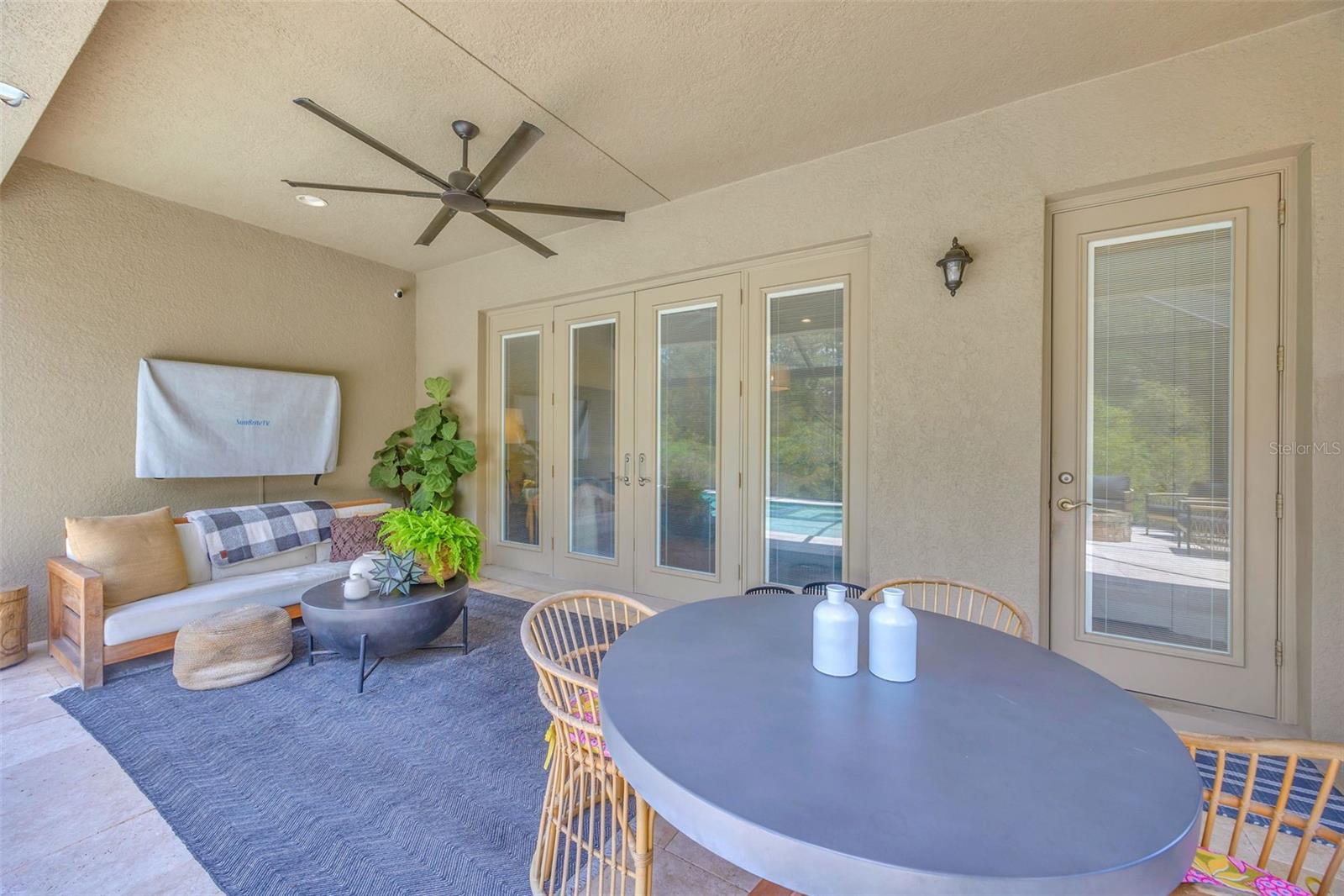 Listing photo id 61 for 30828 Spruceberry Court