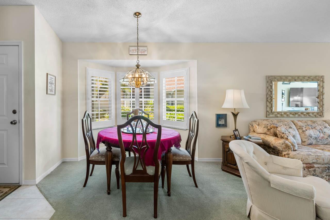 Image 8 of 33 For 2429 New Haven Circle 64