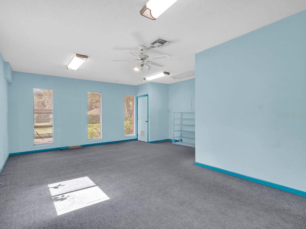 Image 16 of 51 For 4509 Hickory Creek Lane