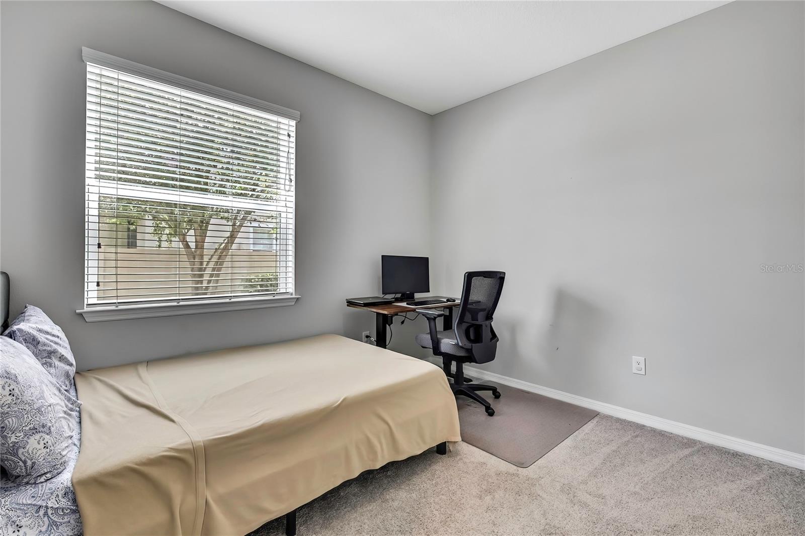 Image 19 of 98 For 18930 Ulmus Street