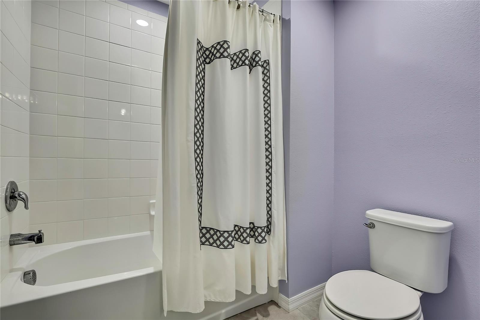 Image 34 of 98 For 18930 Ulmus Street