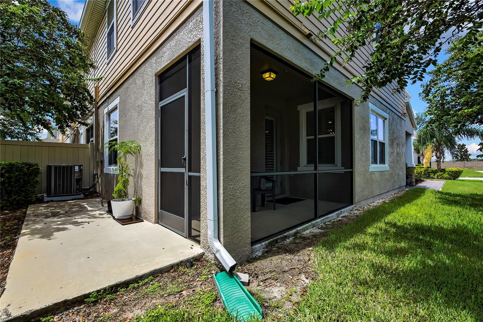 Image 40 of 98 For 18930 Ulmus Street