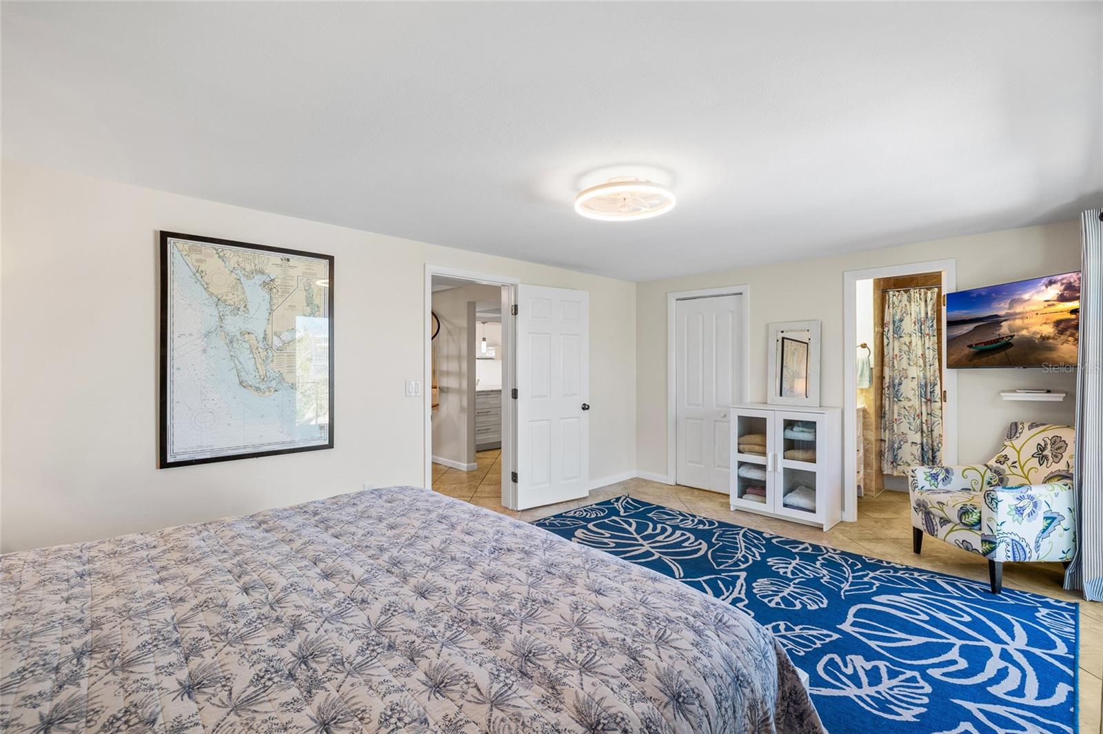 Image 19 of 66 For 9664 Privateer Rd