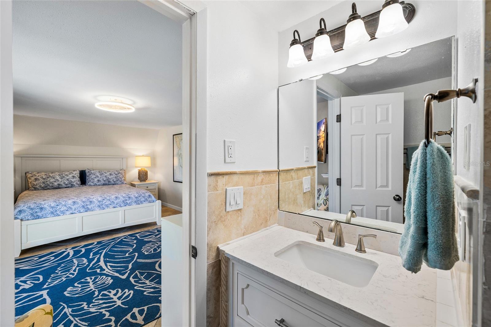 Image 25 of 66 For 9664 Privateer Rd