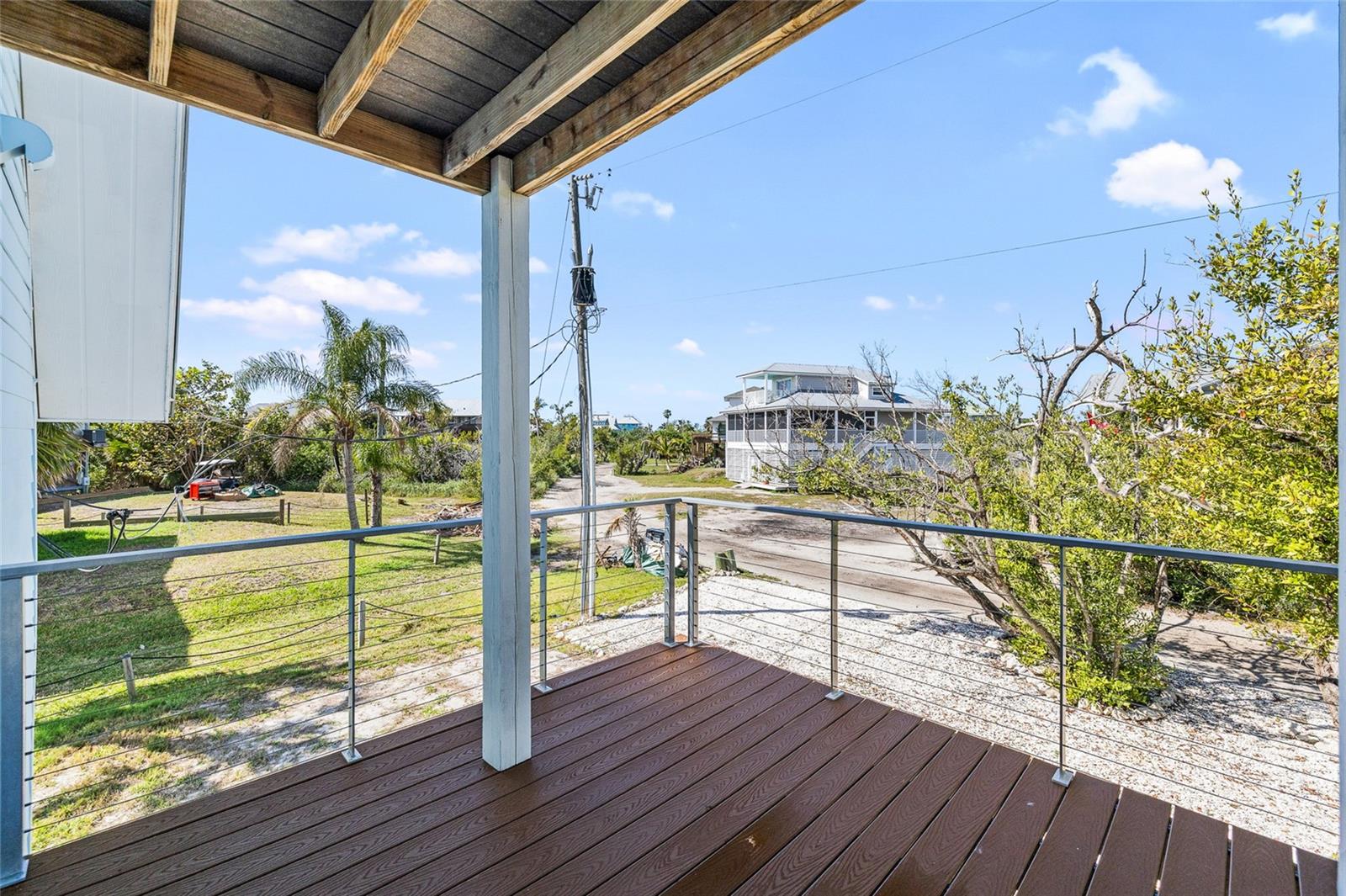 Image 27 of 66 For 9664 Privateer Rd