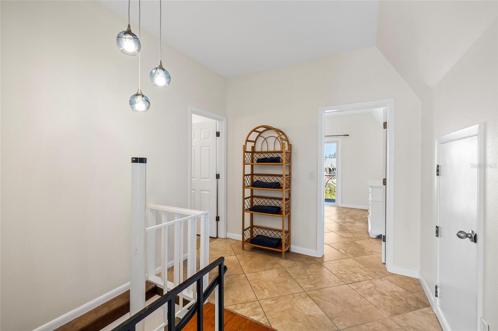 Image 31 of 66 For 9664 Privateer Rd