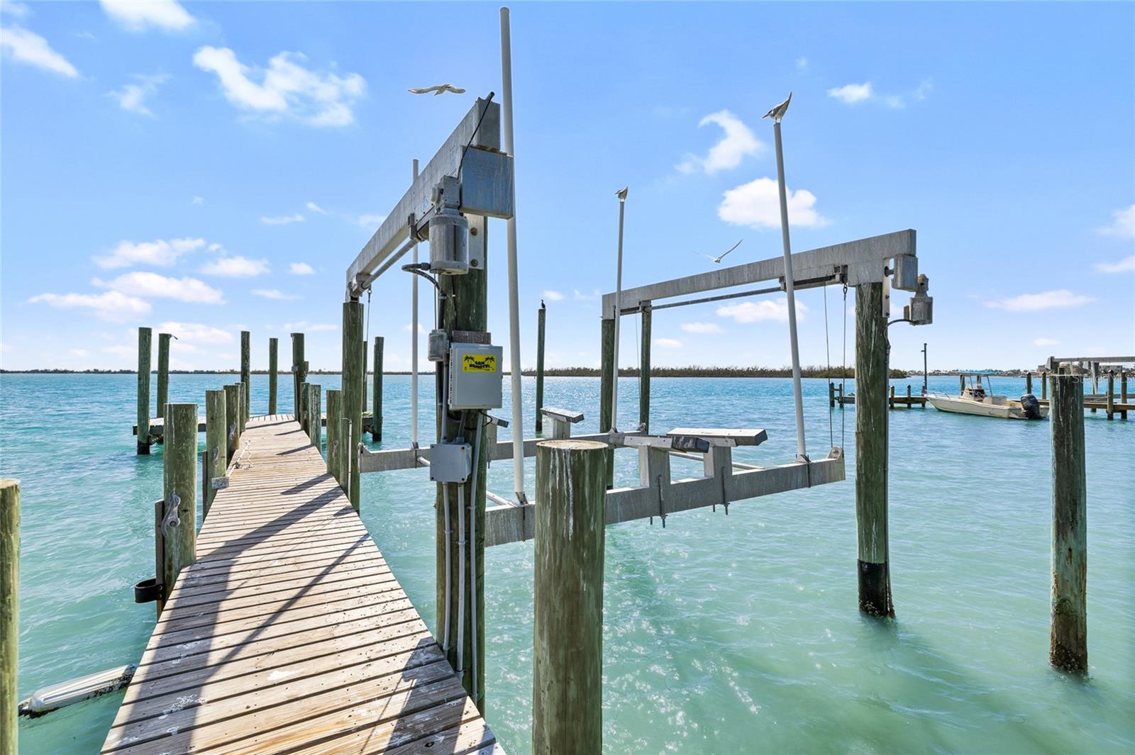 Image 45 of 66 For 9664 Privateer Rd