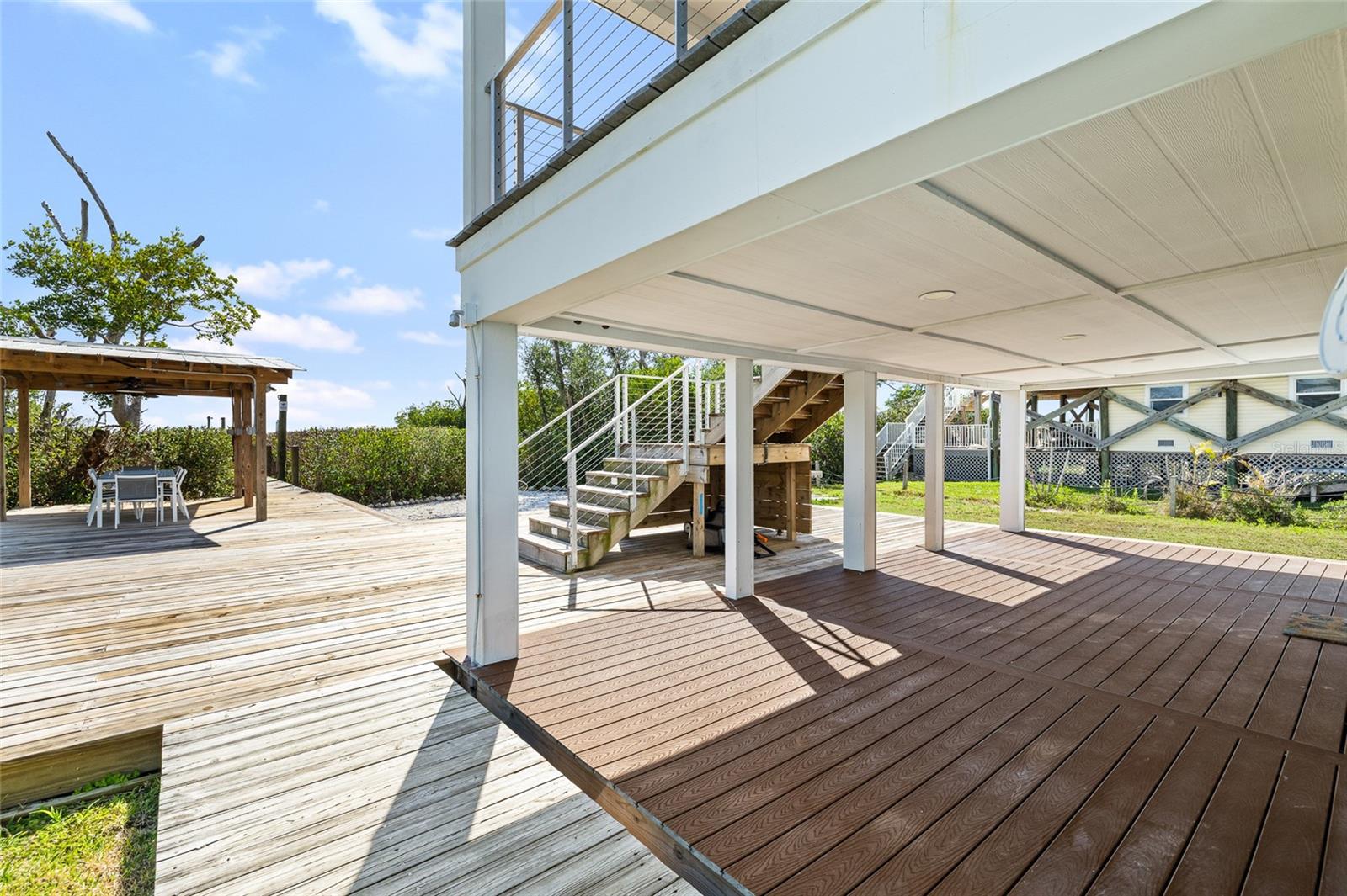 Image 52 of 66 For 9664 Privateer Rd